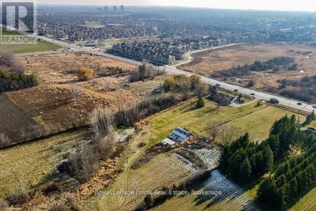 5108 Major Mackenzie Drive, Markham, Ontario  L6C 1K6 - Photo 14 - N12656066