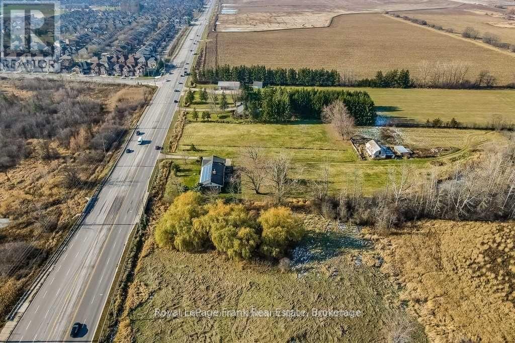 5108 Major Mackenzie Drive, Markham, Ontario  L6C 1K6 - Photo 9 - N12656066