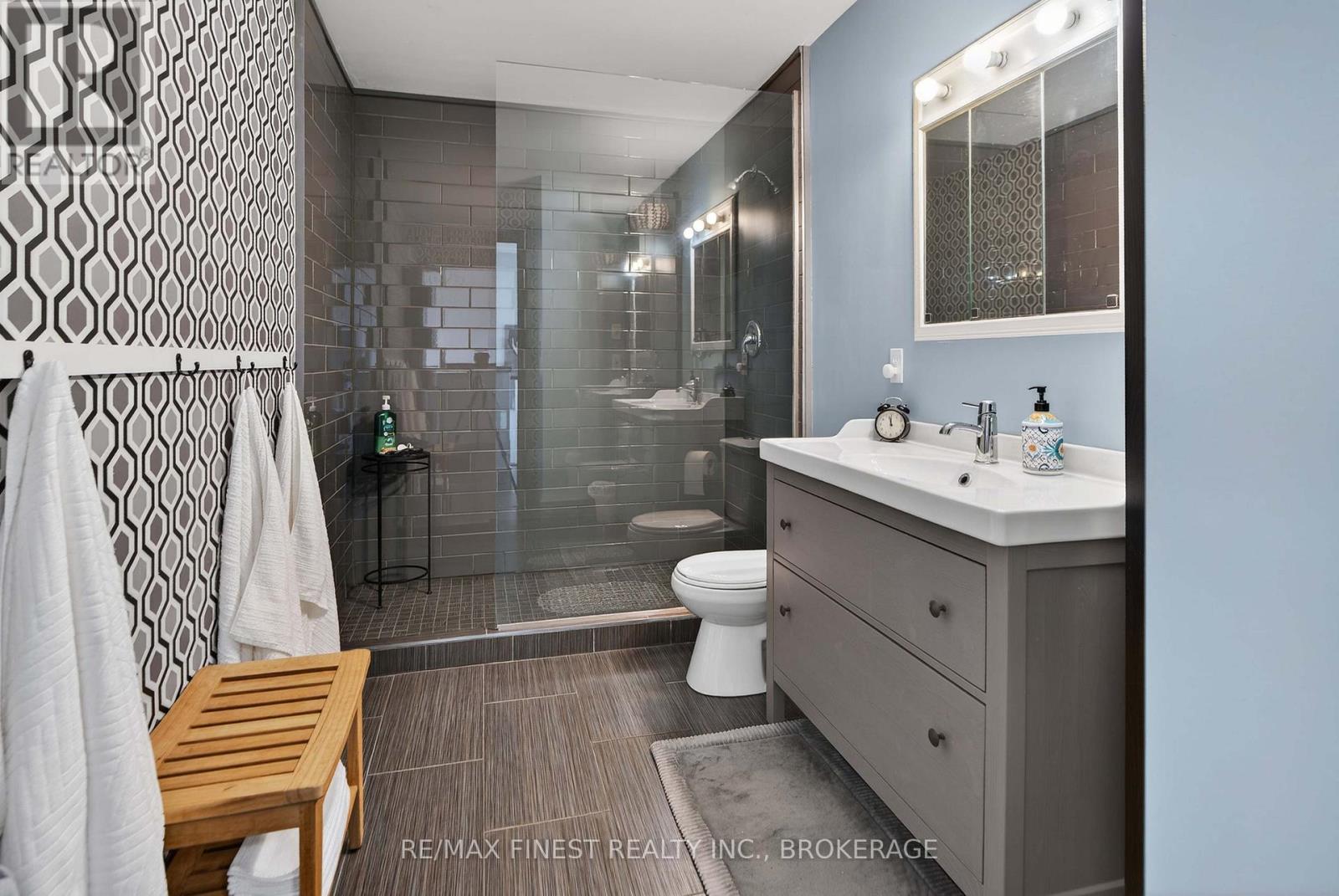 757 Front Road, Kingston, Ontario  K7M 4L6 - Photo 31 - X12929256