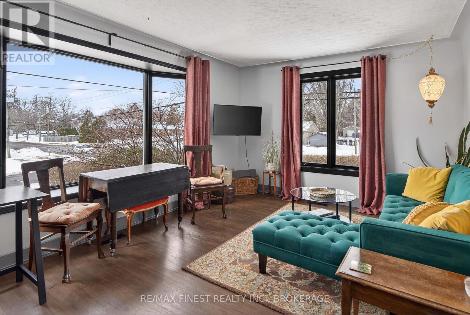 757 Front Road, Kingston, Ontario  K7M 4L6 - Photo 6 - X12929256