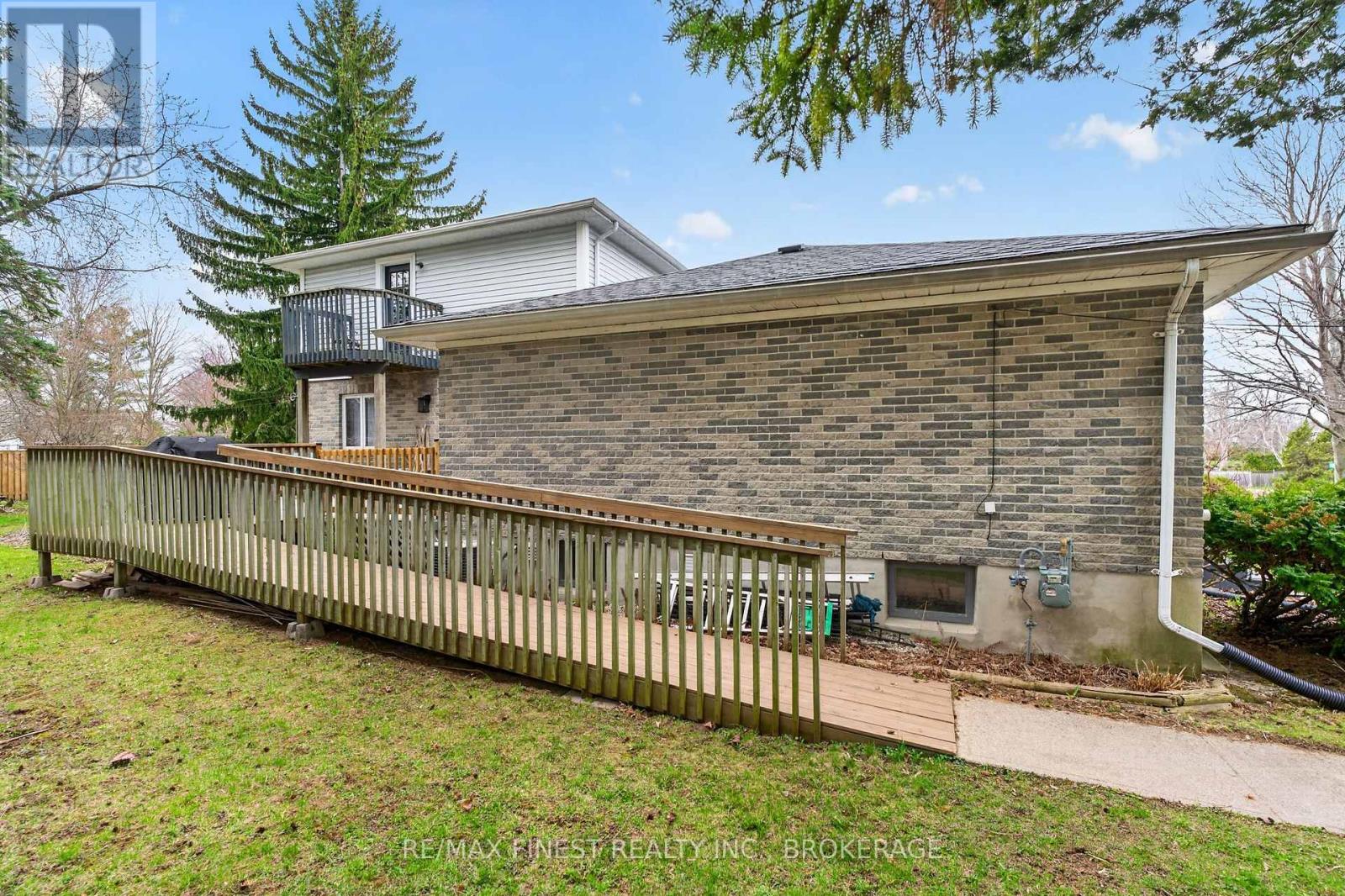 757 Front Road, Kingston, Ontario  K7M 4L6 - Photo 49 - X12929256