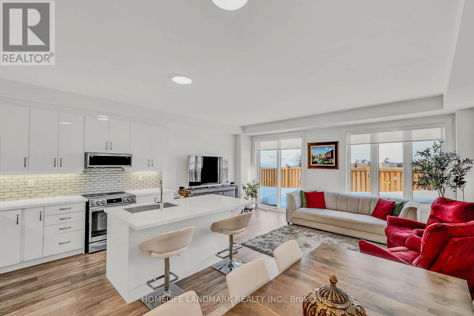 53 Sagewood Avenue, Barrie, Ontario  L9J 0K4 - Photo 9 - S12808042