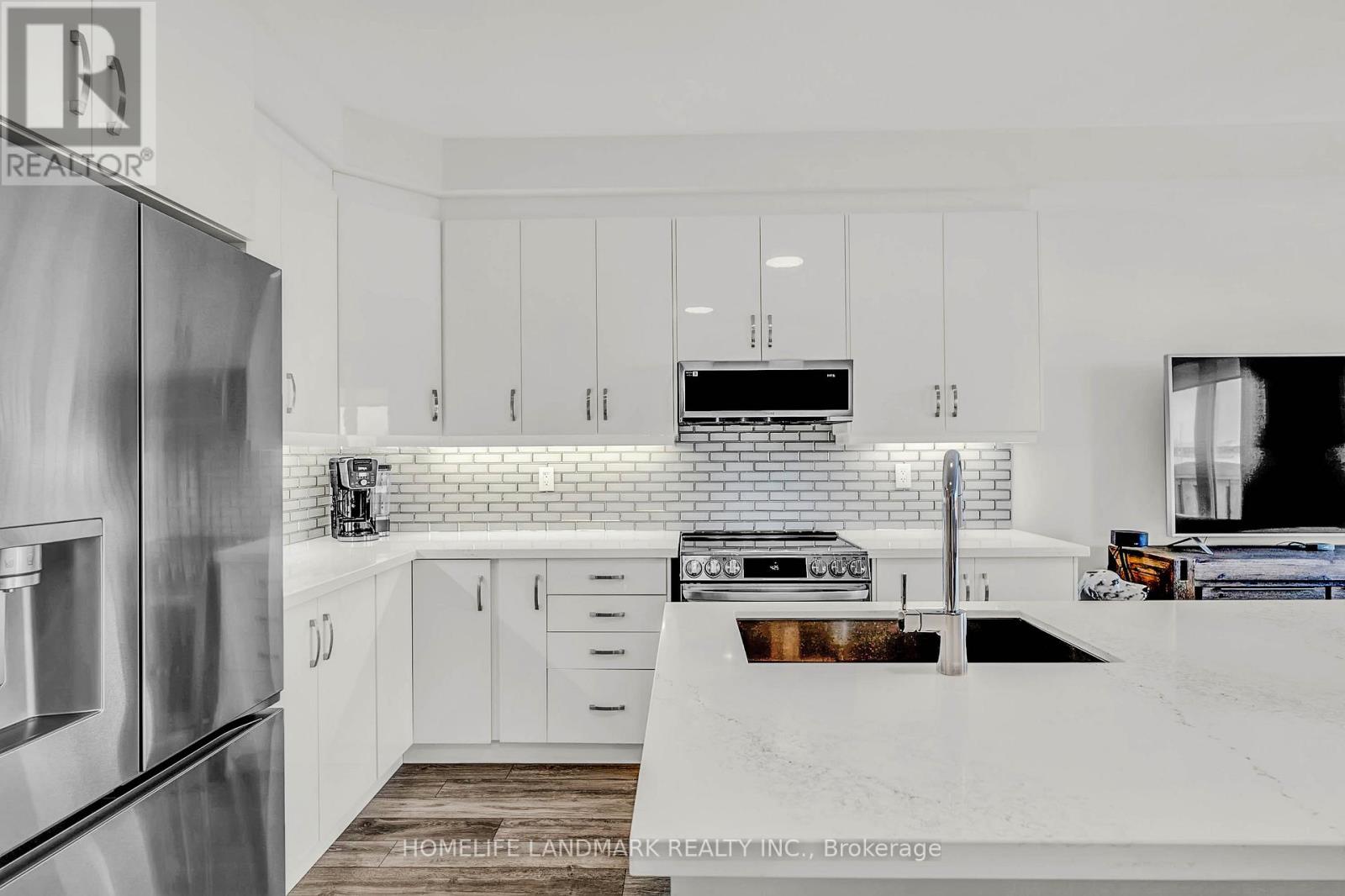 53 Sagewood Avenue, Barrie, Ontario  L9J 0K4 - Photo 15 - S12808042