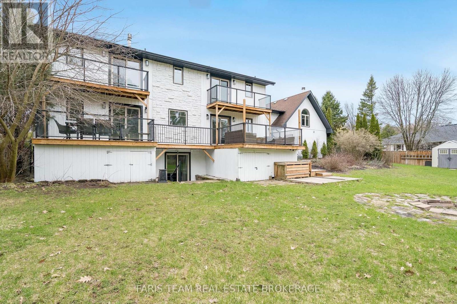 3 Matthew Court, Wasaga Beach, Ontario  L9Z 1J5 - Photo 44 - S12864982