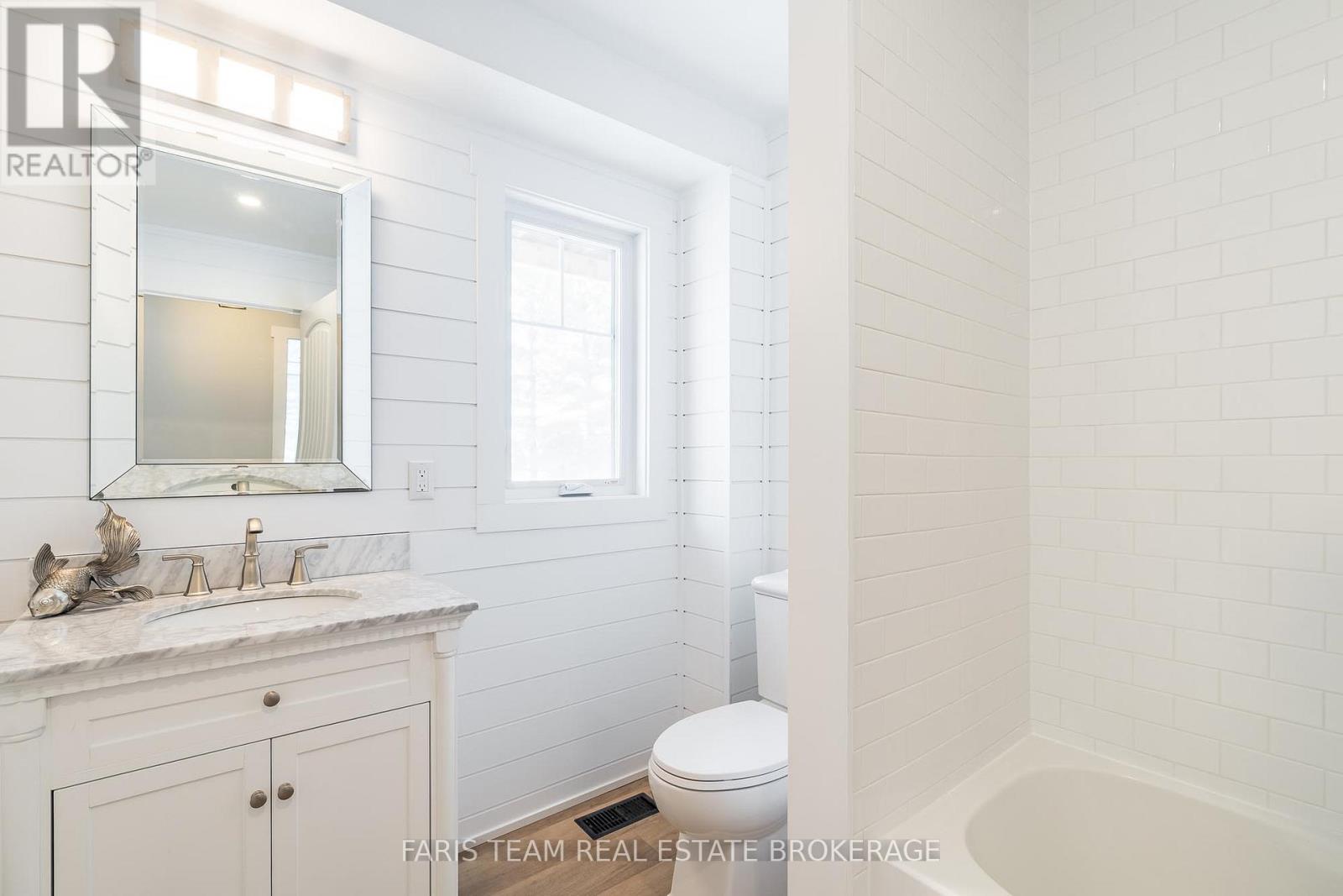 3 Matthew Court, Wasaga Beach, Ontario  L9Z 1J5 - Photo 22 - S12864982