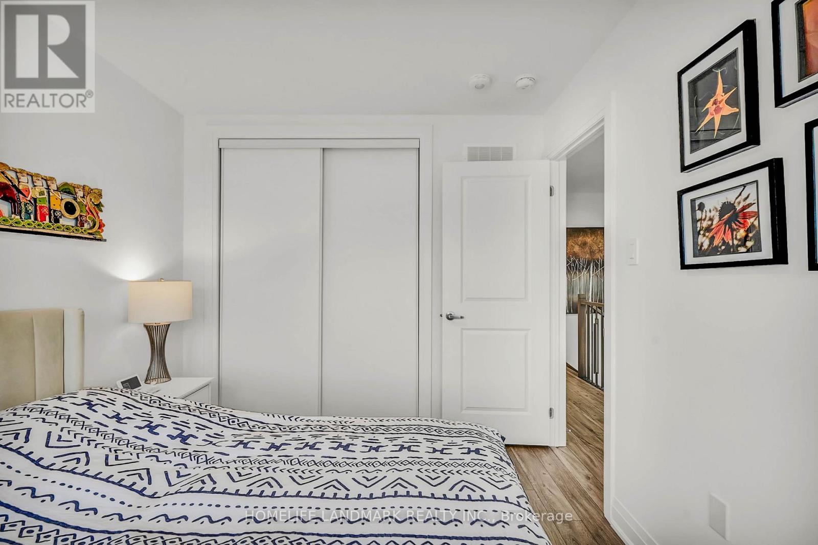 53 Sagewood Avenue, Barrie, Ontario  L9J 0K4 - Photo 26 - S12808042