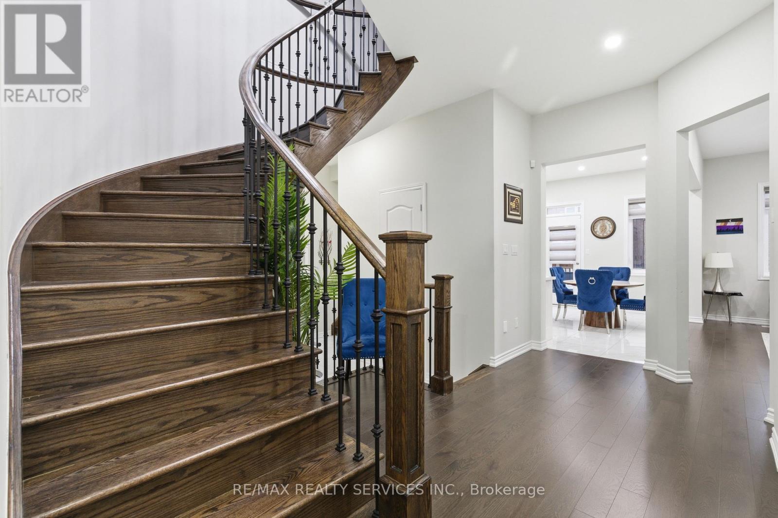 7 Caboose Street, Brampton (Northwest Brampton), Ontario  L7A 5A9 - Photo 10 - W13046940