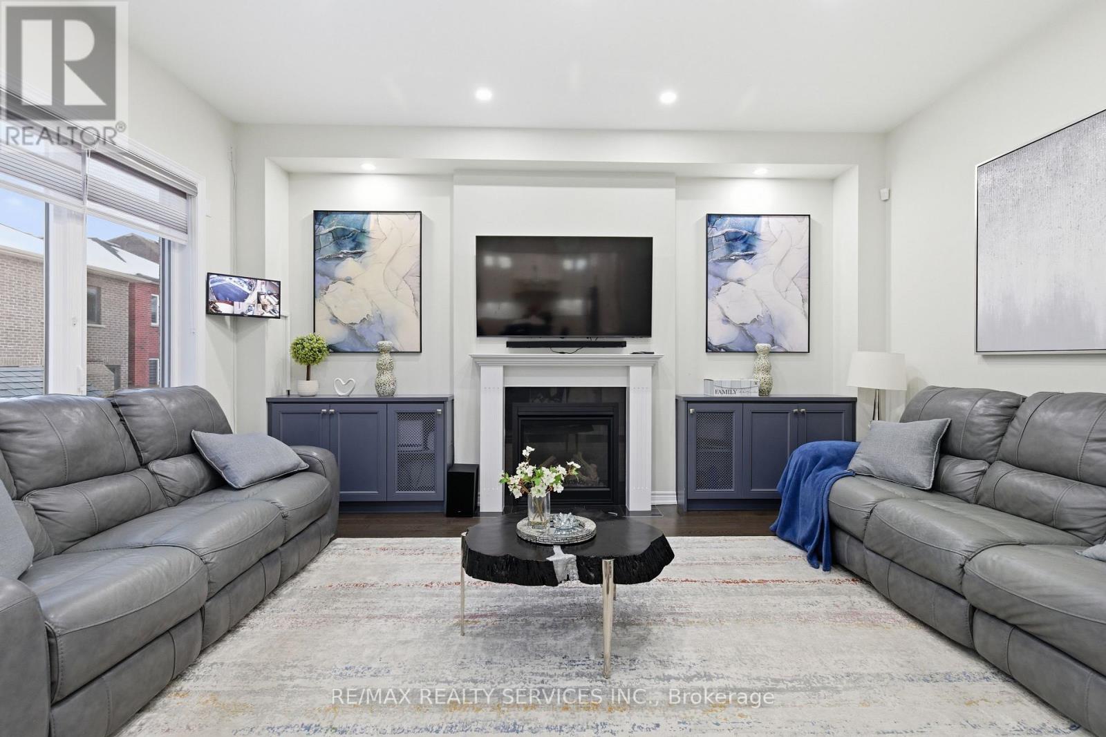 7 Caboose Street, Brampton (Northwest Brampton), Ontario  L7A 5A9 - Photo 11 - W13046940