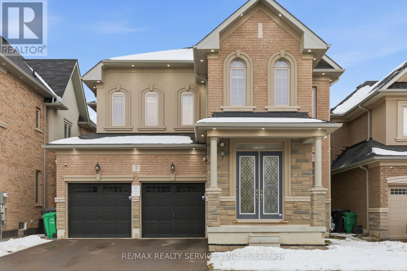 7 Caboose Street, Brampton (Northwest Brampton), Ontario  L7A 5A9 - Photo 2 - W13046940