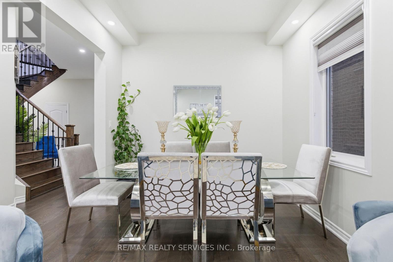 7 Caboose Street, Brampton (Northwest Brampton), Ontario  L7A 5A9 - Photo 6 - W13046940