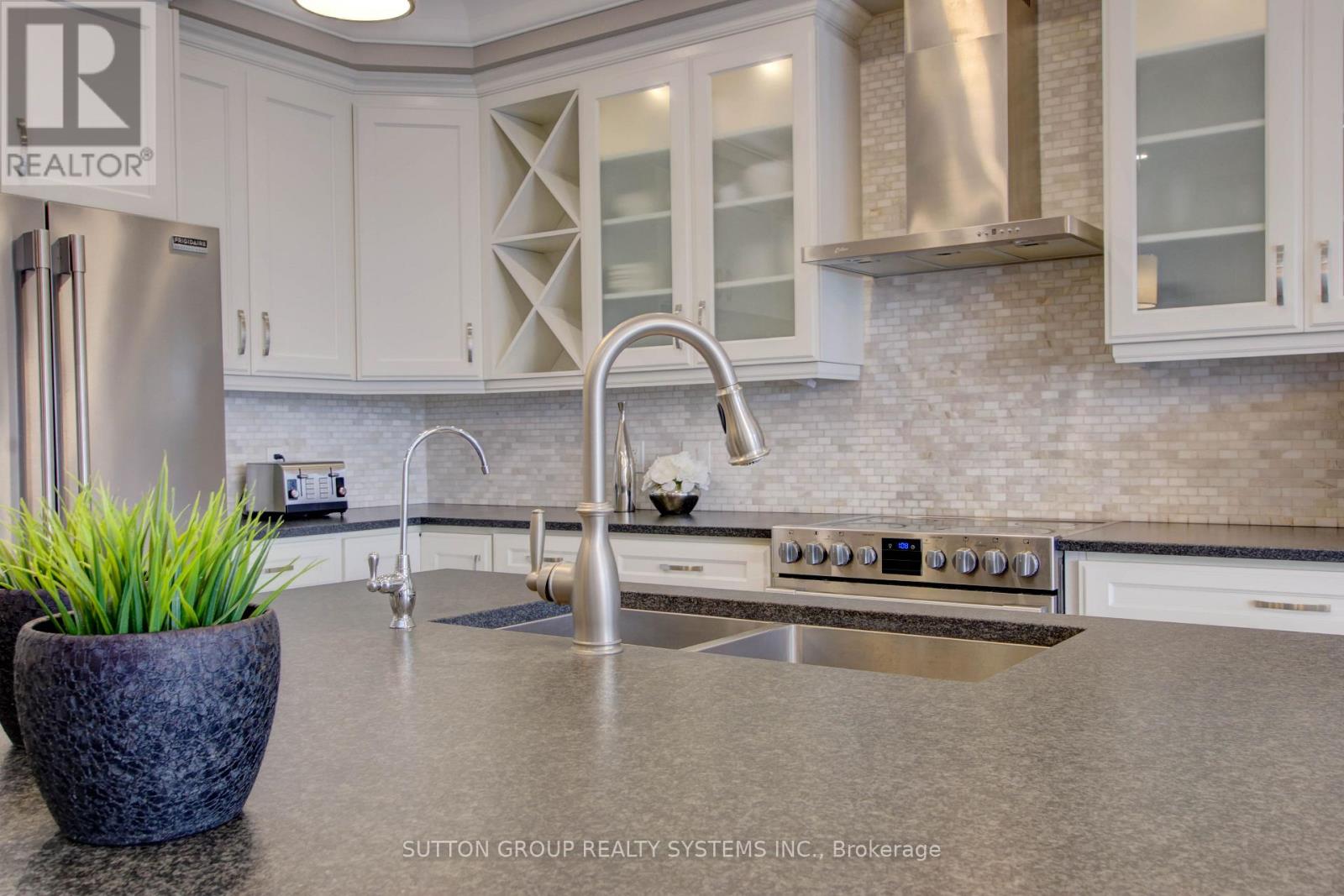 3139 Riverpath Common, Oakville, Ontario  L6M 1P6 - Photo 9 - W13047148