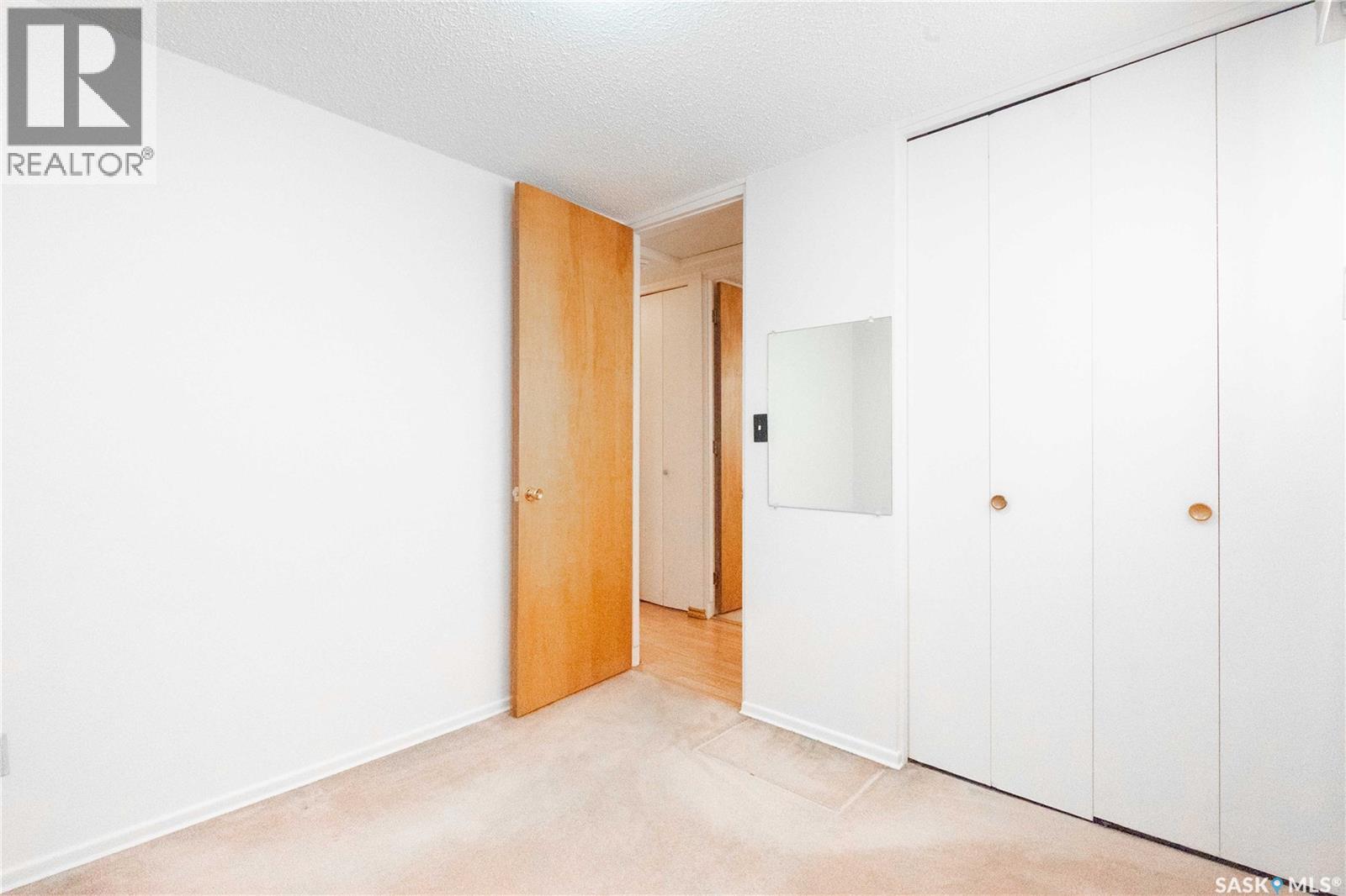 4515 Castle Road, Regina, Saskatchewan  S4S 4W6 - Photo 19 - SK033890