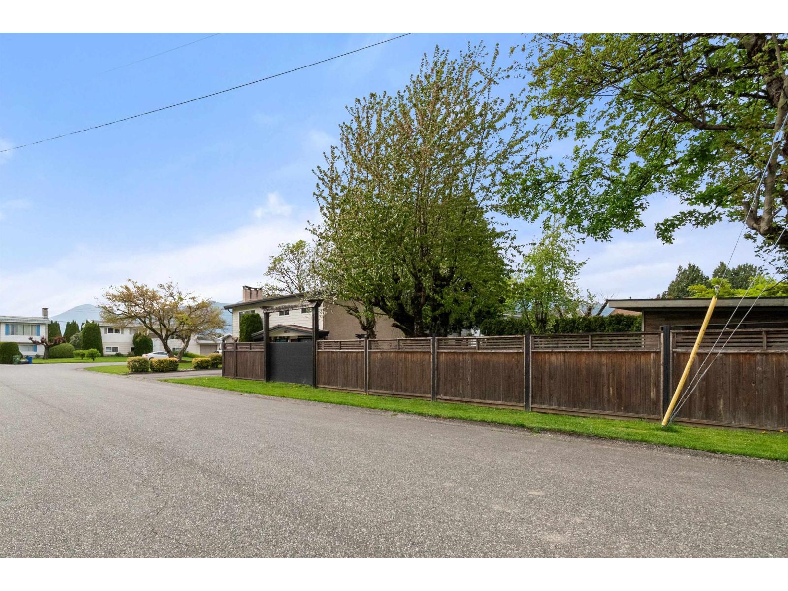 10218 Oval Drive, Fairfield Island, Chilliwack, British Columbia  V2P 6S7 - Photo 5 - R3115464