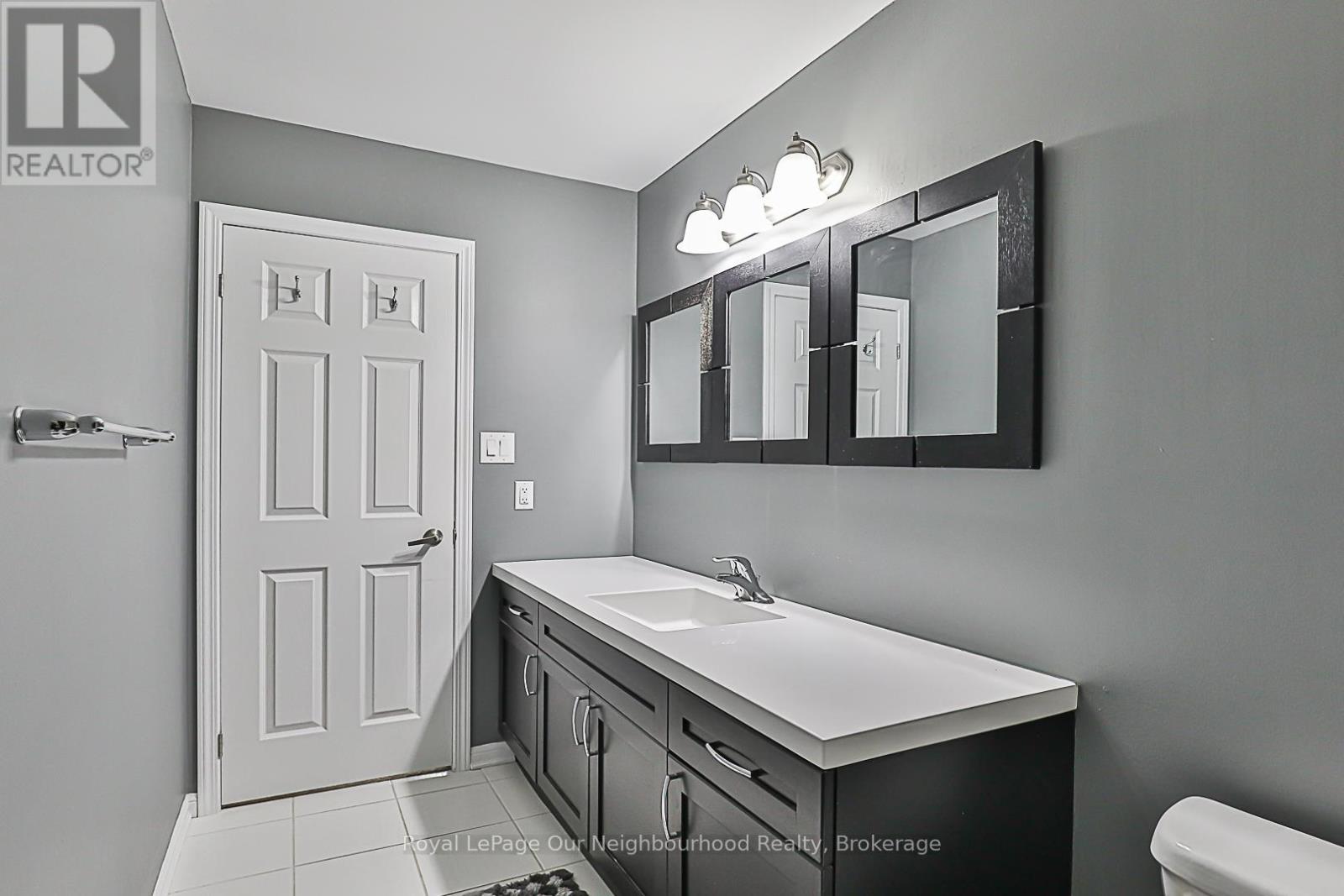 1882 Liatris Drive, Pickering, Ontario  L1X 0A4 - Photo 28 - E13047220