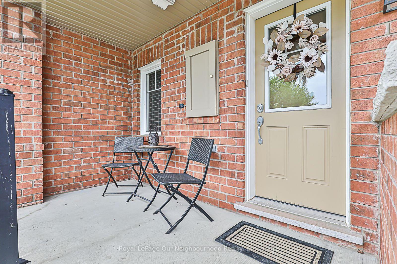 1882 Liatris Drive, Pickering, Ontario  L1X 0A4 - Photo 3 - E13047220