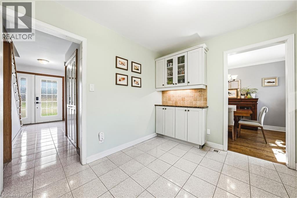 668 Chestnut Place, Burlington, Ontario  L7N 3E8 - Photo 12 - 40820722