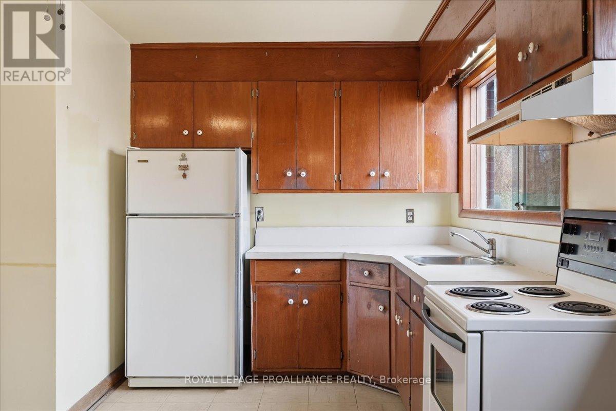 30 Lambert Drive, Belleville, Ontario  K8N 4K6 - Photo 11 - X13047322