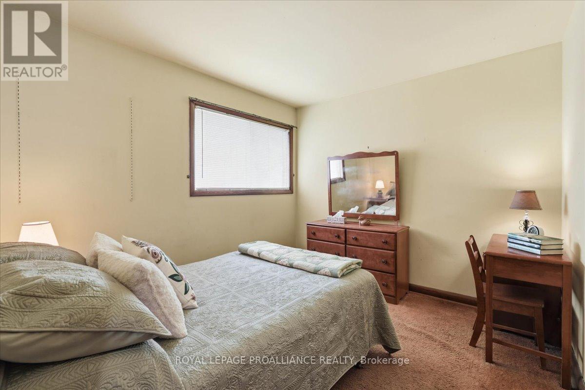 30 Lambert Drive, Belleville, Ontario  K8N 4K6 - Photo 19 - X13047322