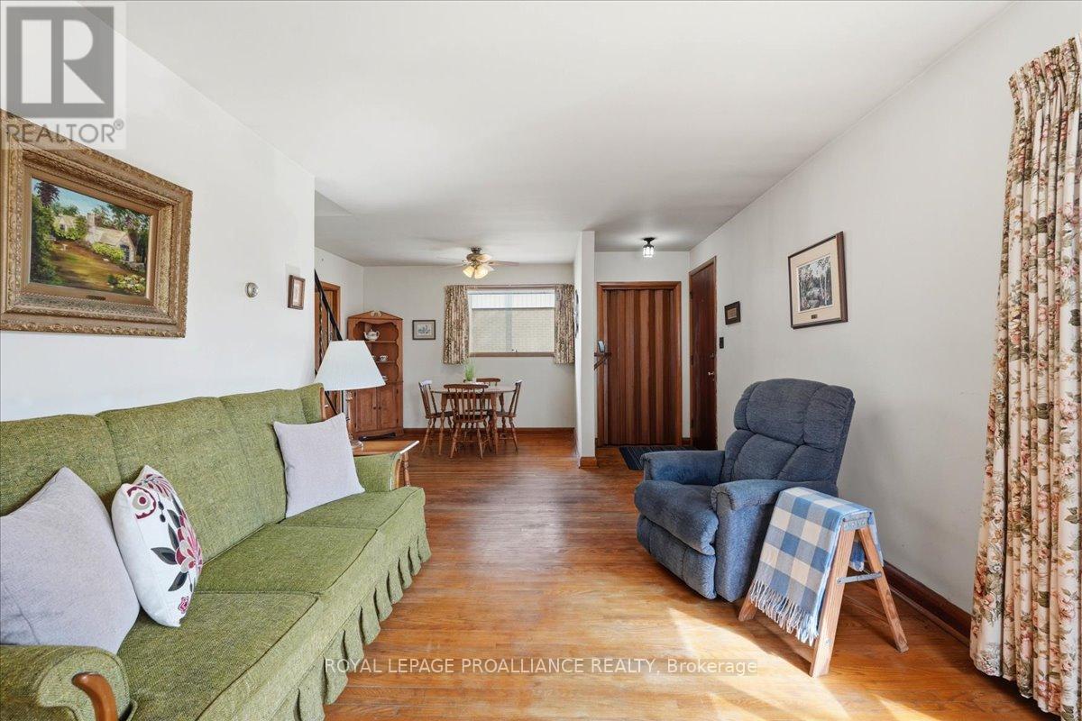 30 Lambert Drive, Belleville, Ontario  K8N 4K6 - Photo 6 - X13047322