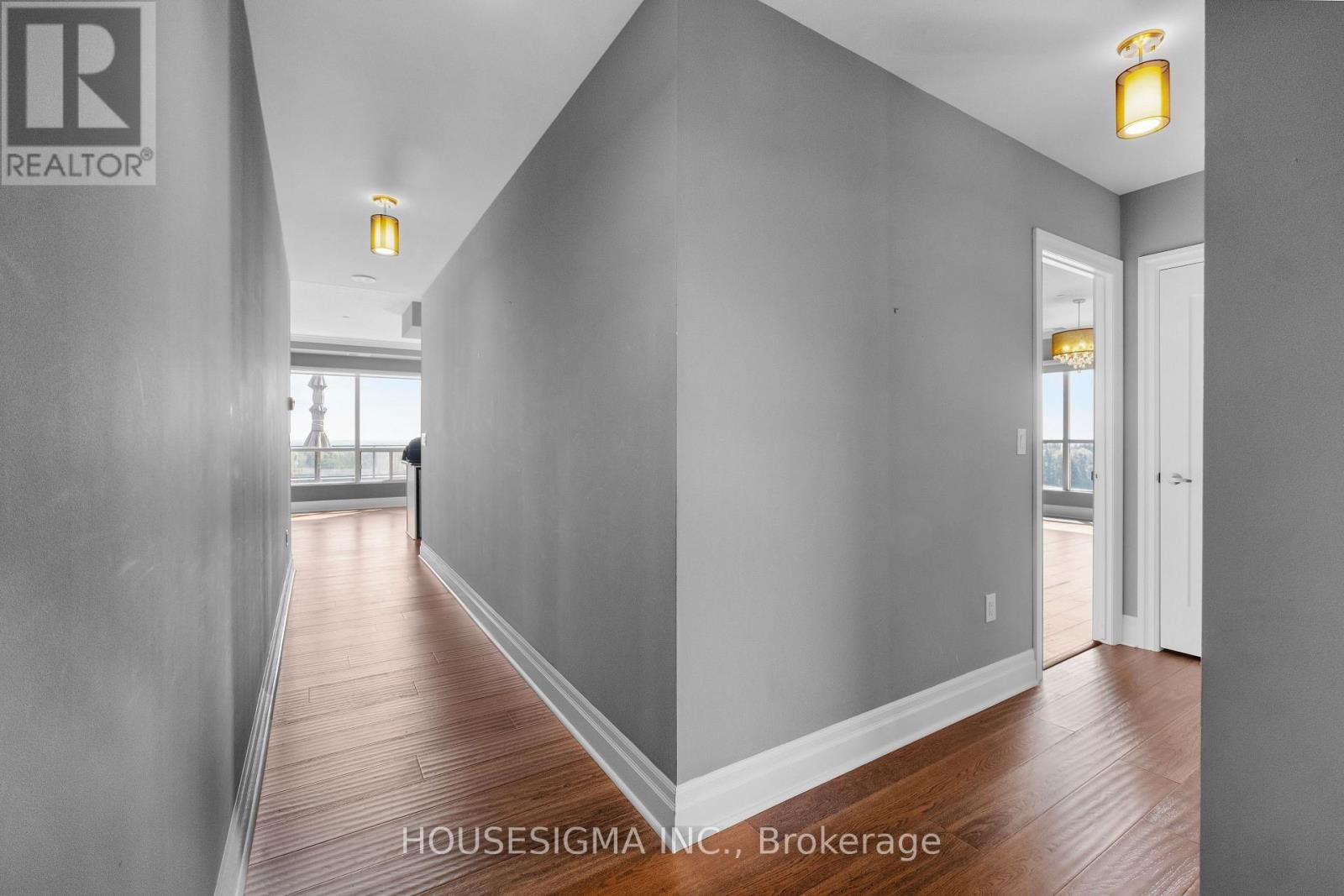 1302 - 240 Villagewalk Boulevard, London North, Ontario  N6G 0P6 - Photo 11 - X13047260