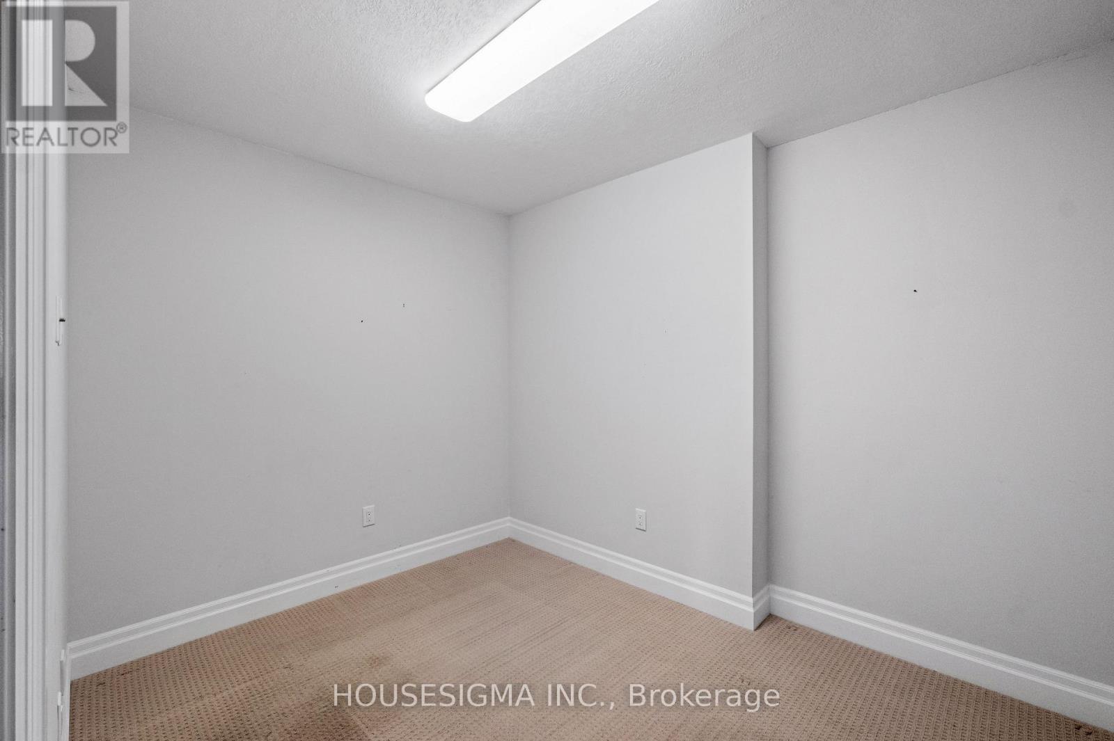 1302 - 240 Villagewalk Boulevard, London North, Ontario  N6G 0P6 - Photo 14 - X13047260