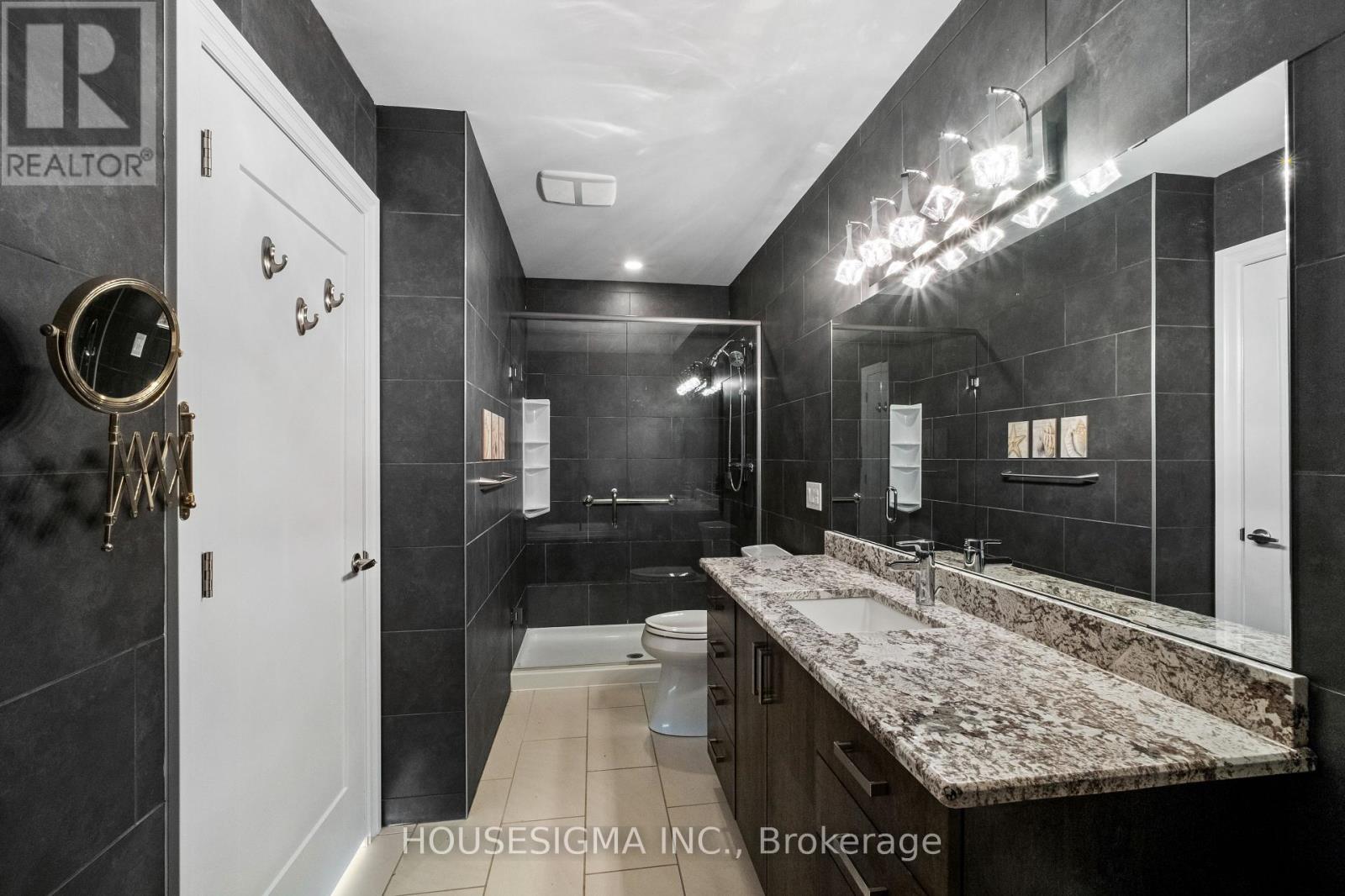 1302 - 240 Villagewalk Boulevard, London North, Ontario  N6G 0P6 - Photo 26 - X13047260