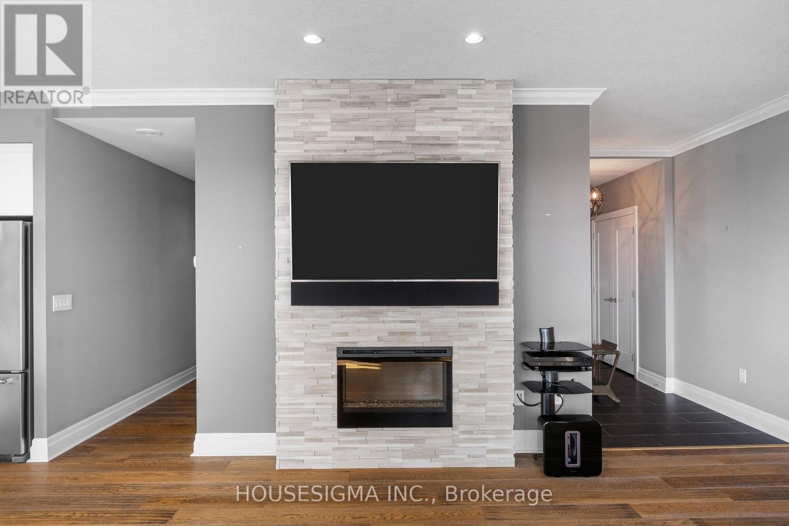 1302 - 240 Villagewalk Boulevard, London North, Ontario  N6G 0P6 - Photo 4 - X13047260