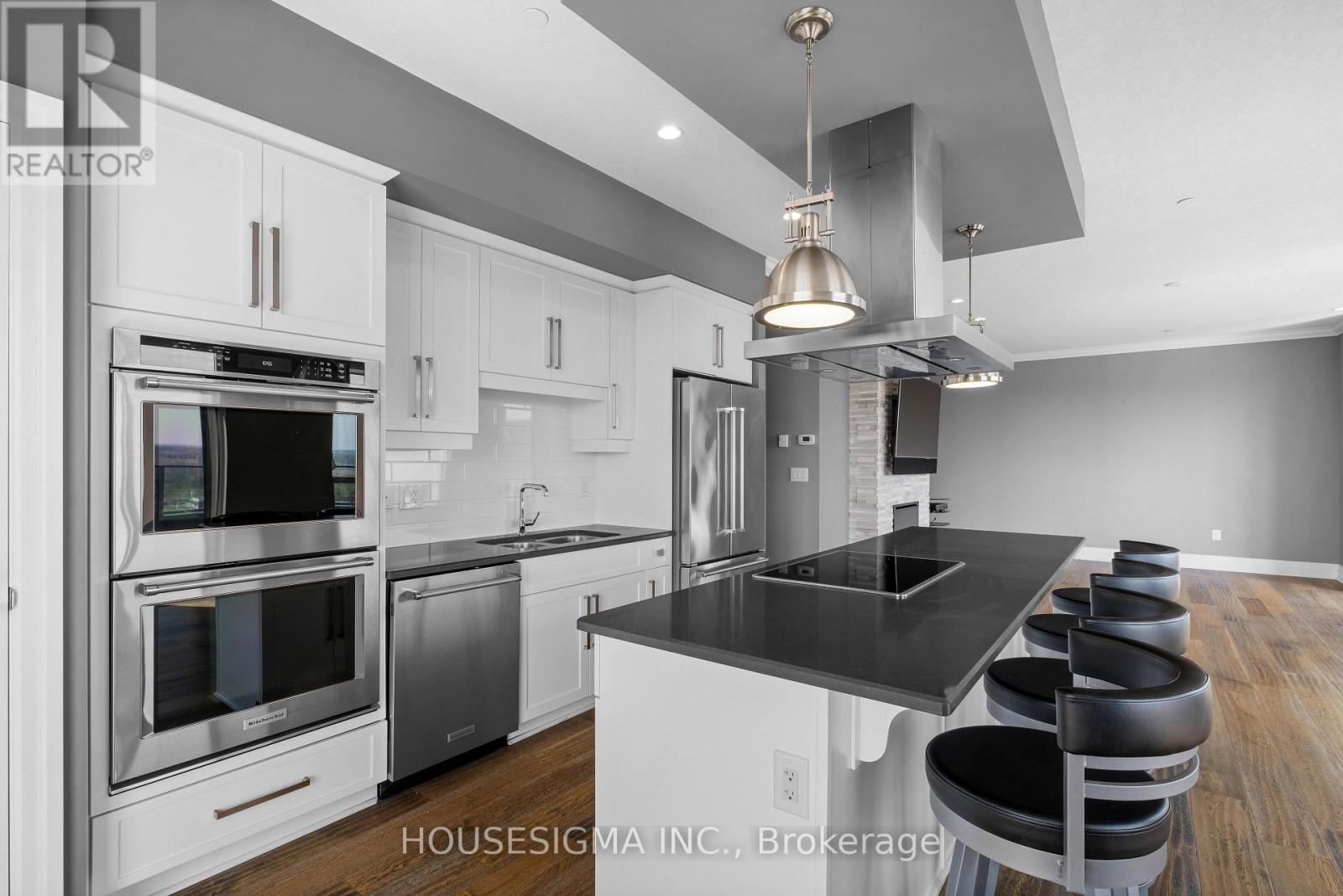 1302 - 240 Villagewalk Boulevard, London North, Ontario  N6G 0P6 - Photo 8 - X13047260