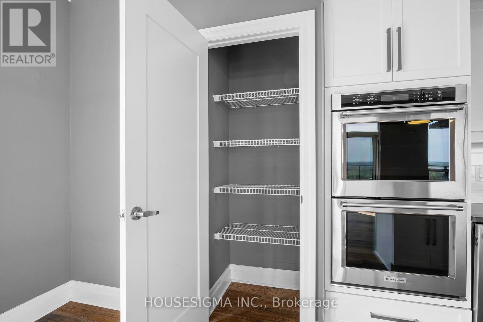 1302 - 240 Villagewalk Boulevard, London North, Ontario  N6G 0P6 - Photo 9 - X13047260