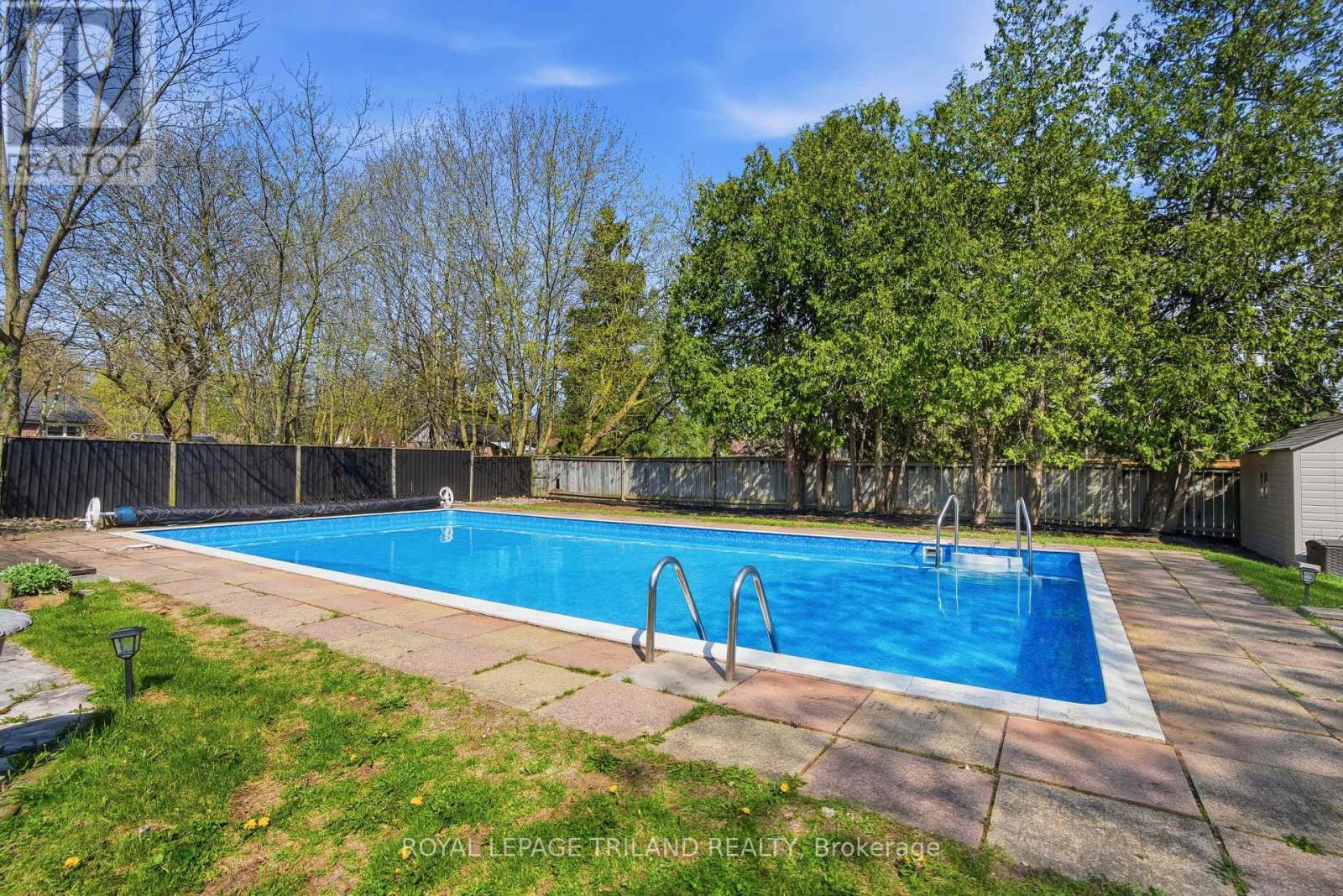 305 Stephen Street, London South, Ontario  N6K 2N2 - Photo 39 - X13047268