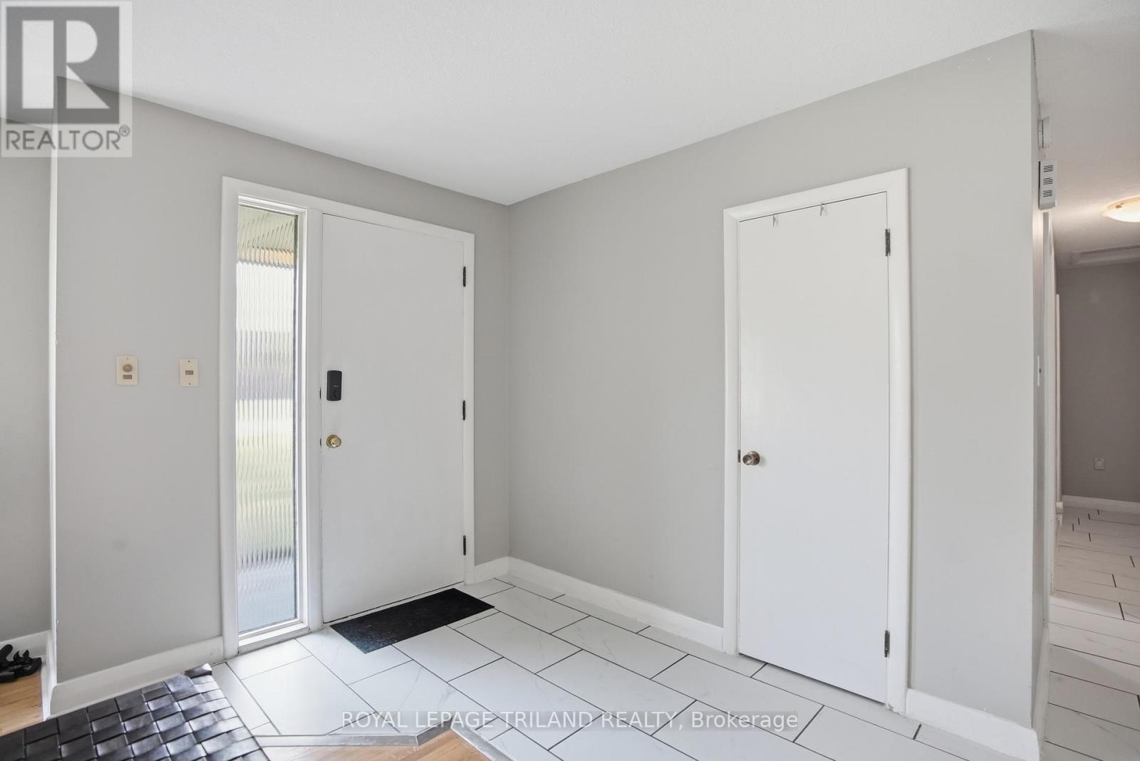 305 Stephen Street, London South, Ontario  N6K 2N2 - Photo 6 - X13047268