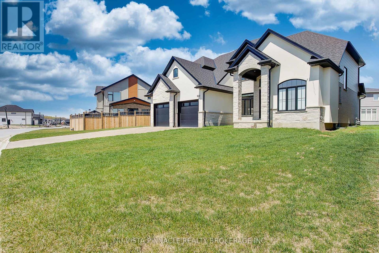 2640 Heardcreek Trail, London North, Ontario  N6G 0Z8 - Photo 5 - X13047270