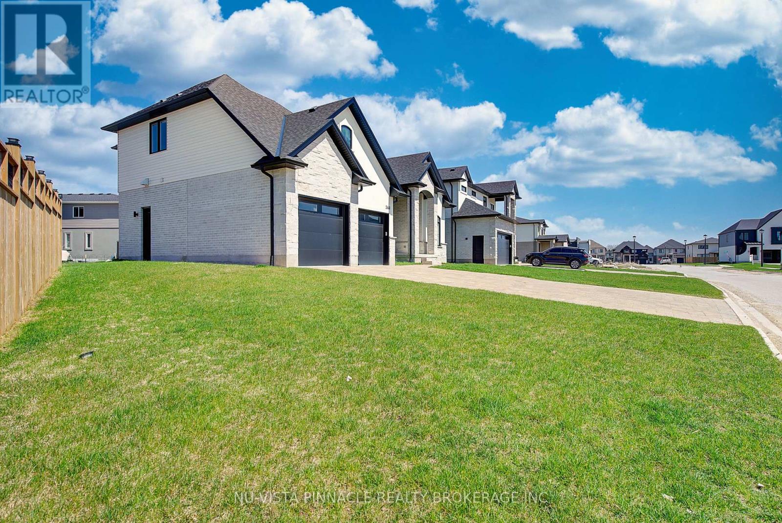 2640 Heardcreek Trail, London North, Ontario  N6G 0Z8 - Photo 6 - X13047270