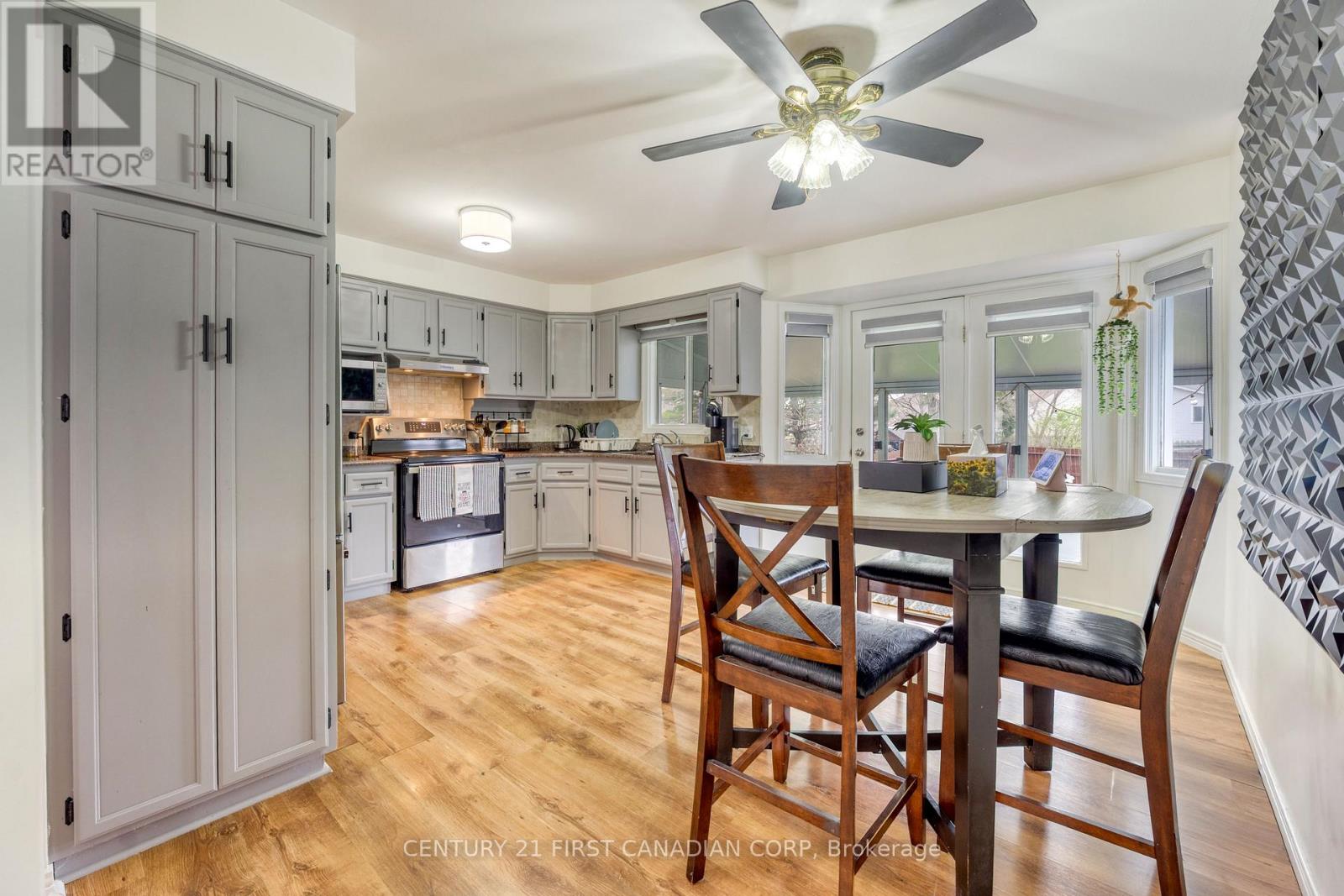 375 Trudeau Drive, Sarnia, Ontario  N7S 6H6 - Photo 14 - X13047288