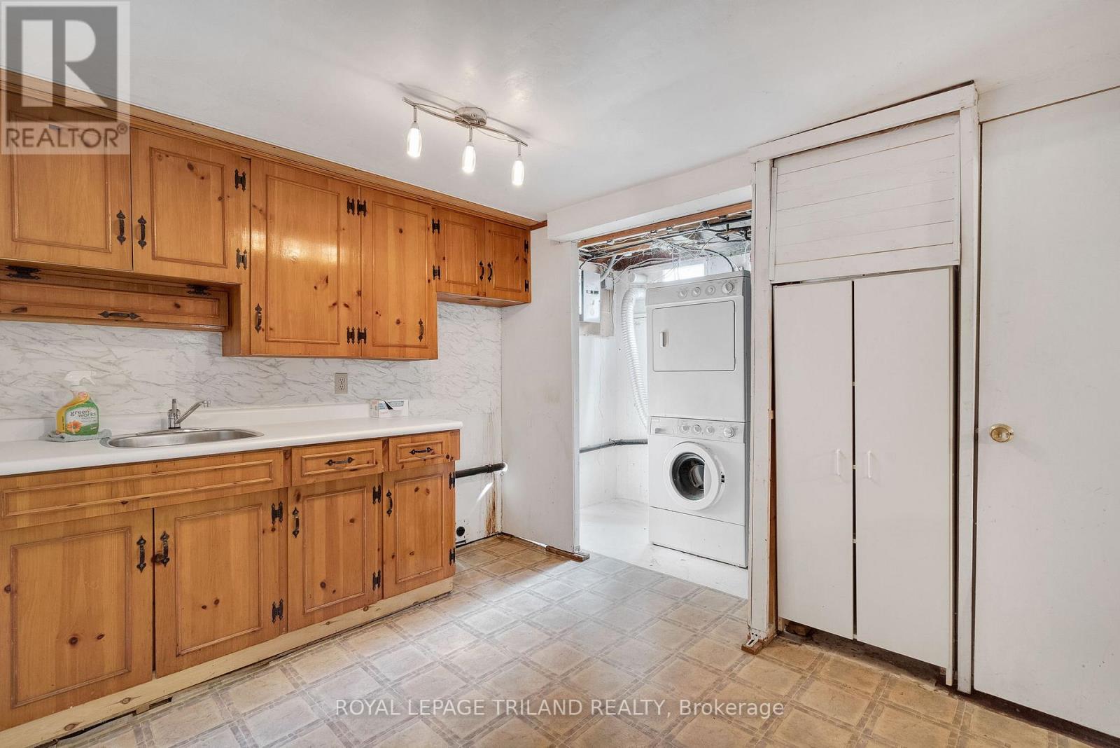 586 Middlewoods Drive, London North, Ontario  N6G 1W4 - Photo 31 - X13047340