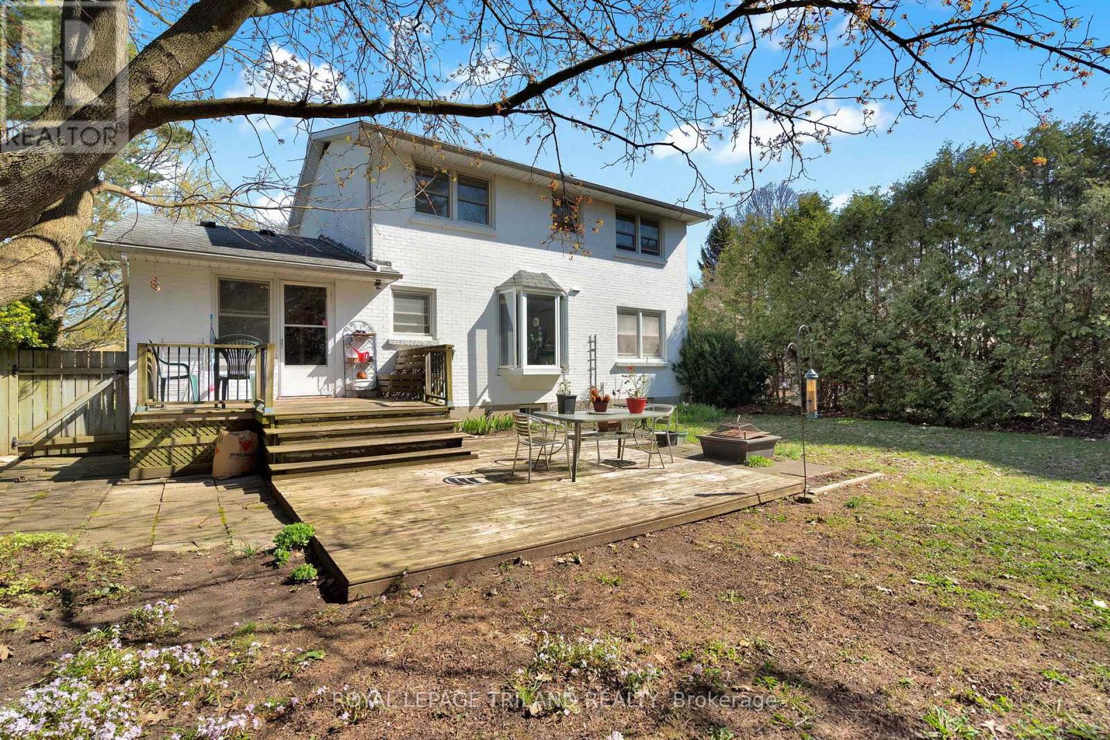 586 Middlewoods Drive, London North, Ontario  N6G 1W4 - Photo 39 - X13047340