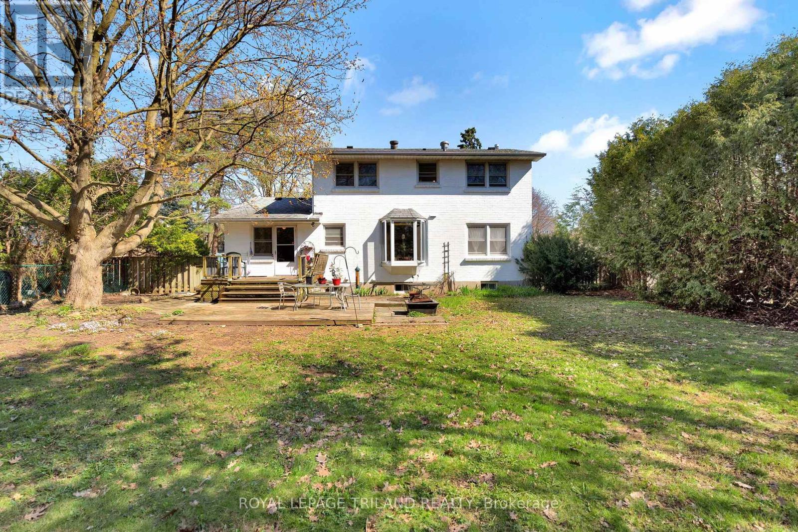 586 Middlewoods Drive, London North, Ontario  N6G 1W4 - Photo 41 - X13047340