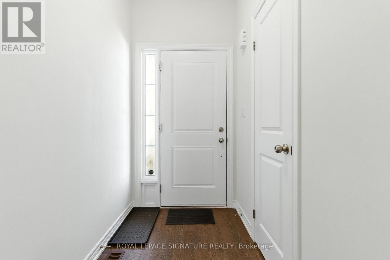 25 Beasley Grove, Hamilton, Ontario  L9K 0J7 - Photo 4 - X13046832