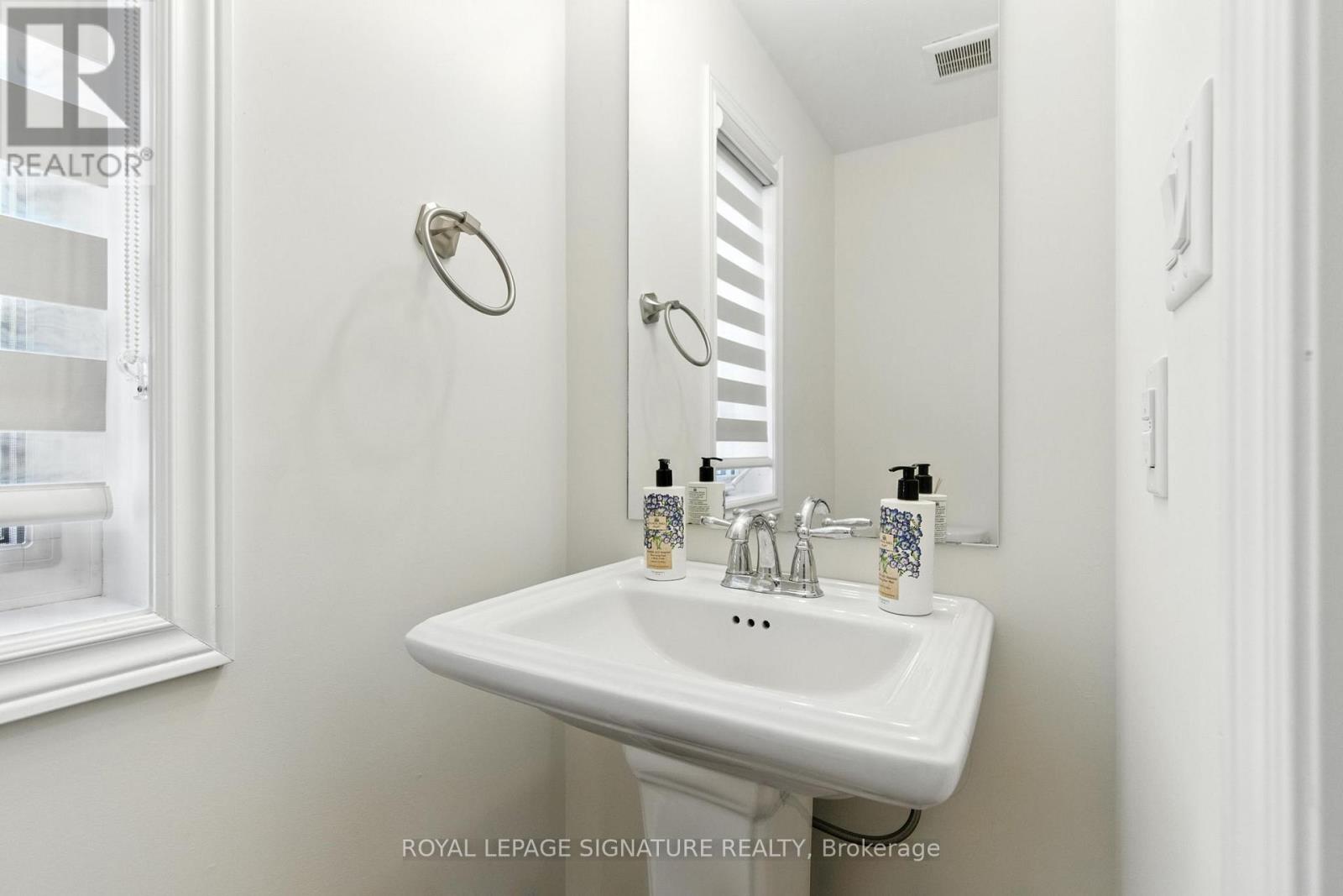 25 Beasley Grove, Hamilton, Ontario  L9K 0J7 - Photo 6 - X13046832