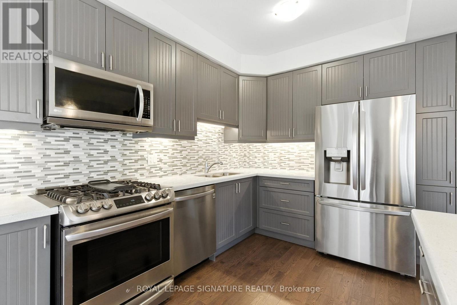 25 Beasley Grove, Hamilton, Ontario  L9K 0J7 - Photo 9 - X13046832