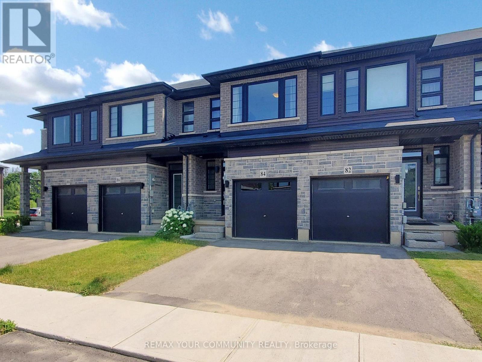 84 June Callwood Way, Brantford, Ontario  N3T 0T2 - Photo 3 - X13046840