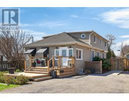 844 UPPER WELLINGTON STREET, Hamilton, Ontario