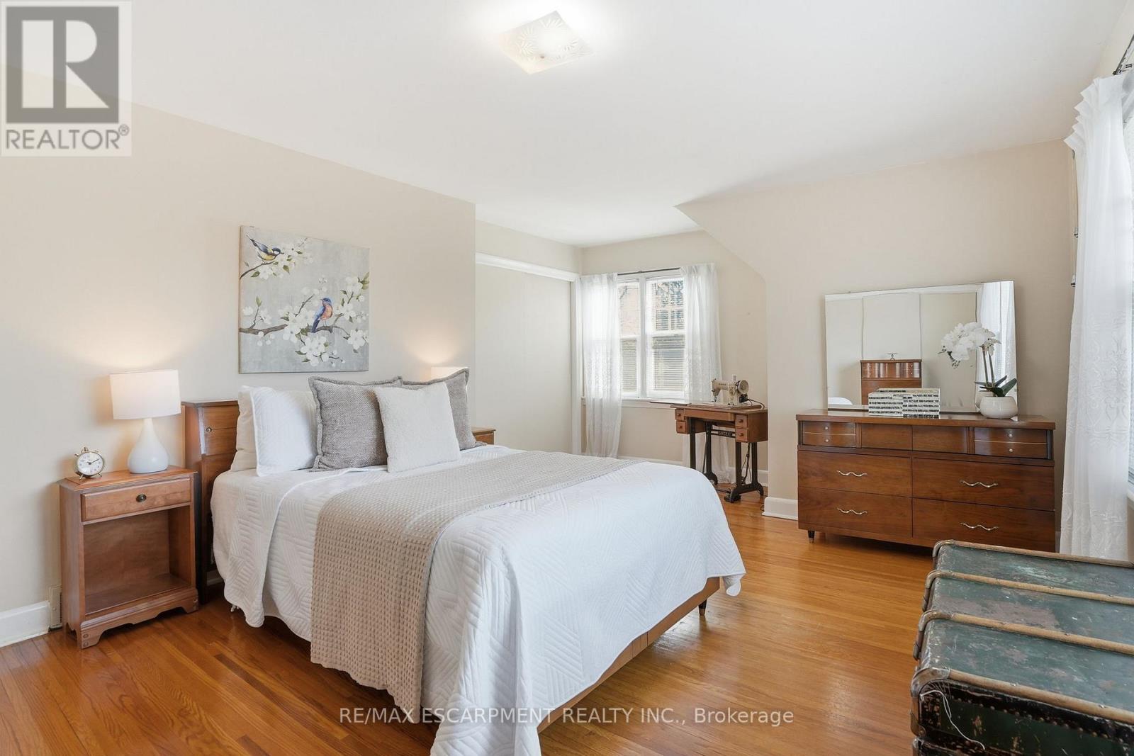 123 Longwood Road N, Hamilton (Westdale), Ontario  L8S 3V8 - Photo 22 - X13046902