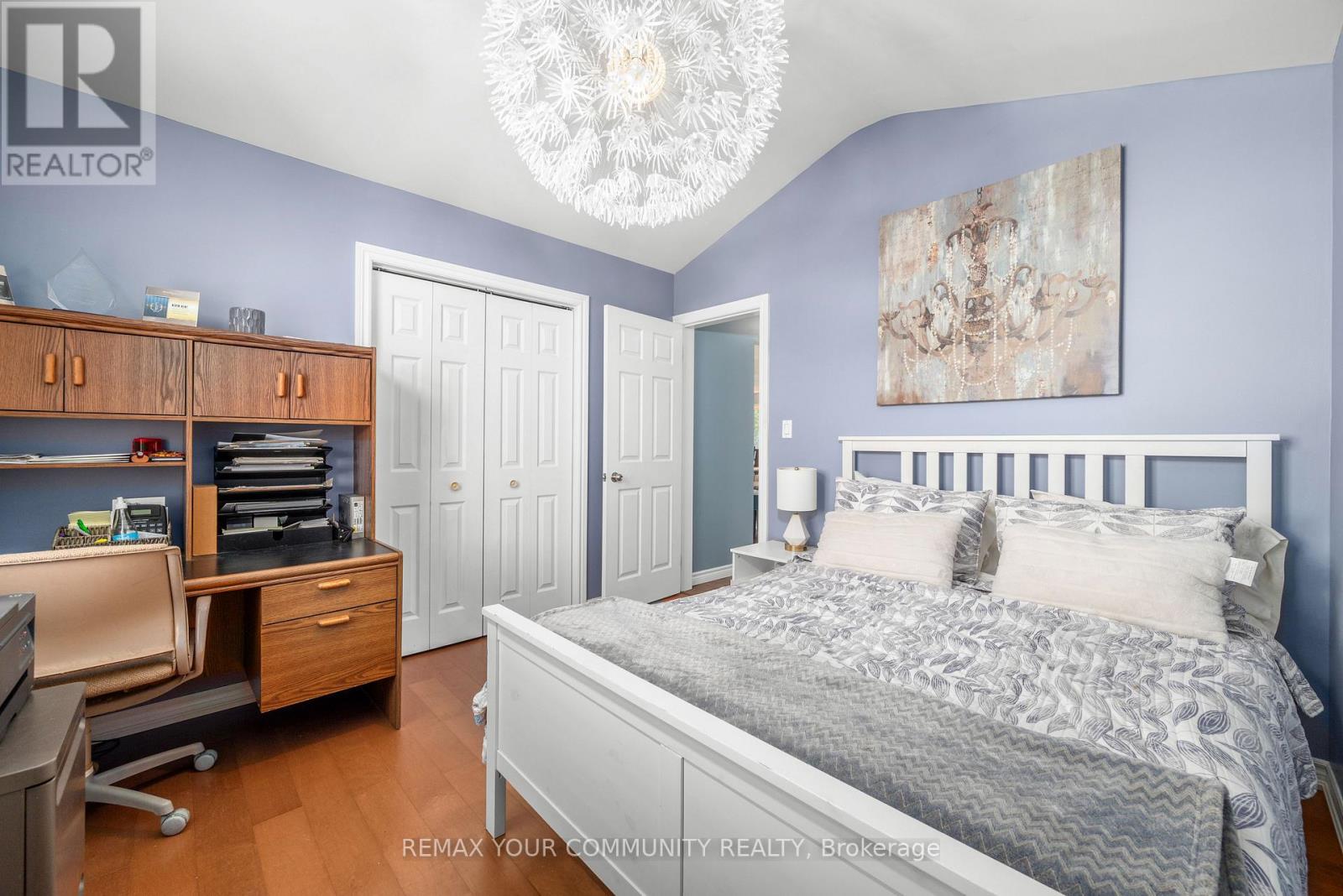 8 Champlain Boulevard, Kawartha Lakes, Ontario  K9V 0H9 - Photo 19 - X13046954