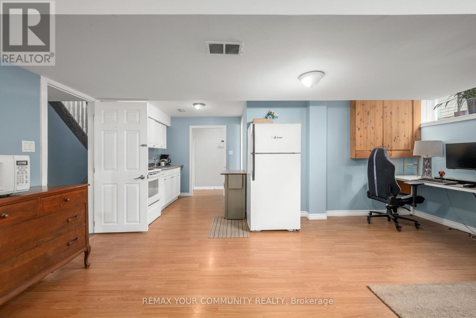 8 Champlain Boulevard, Kawartha Lakes, Ontario  K9V 0H9 - Photo 32 - X13046954