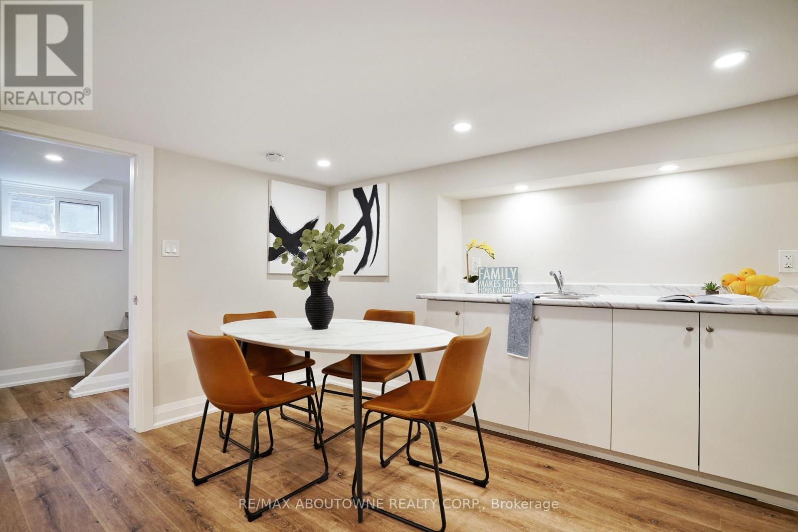 96 Mohawk Road E, Hamilton, Ontario  L9A 2G9 - Photo 35 - X13047056