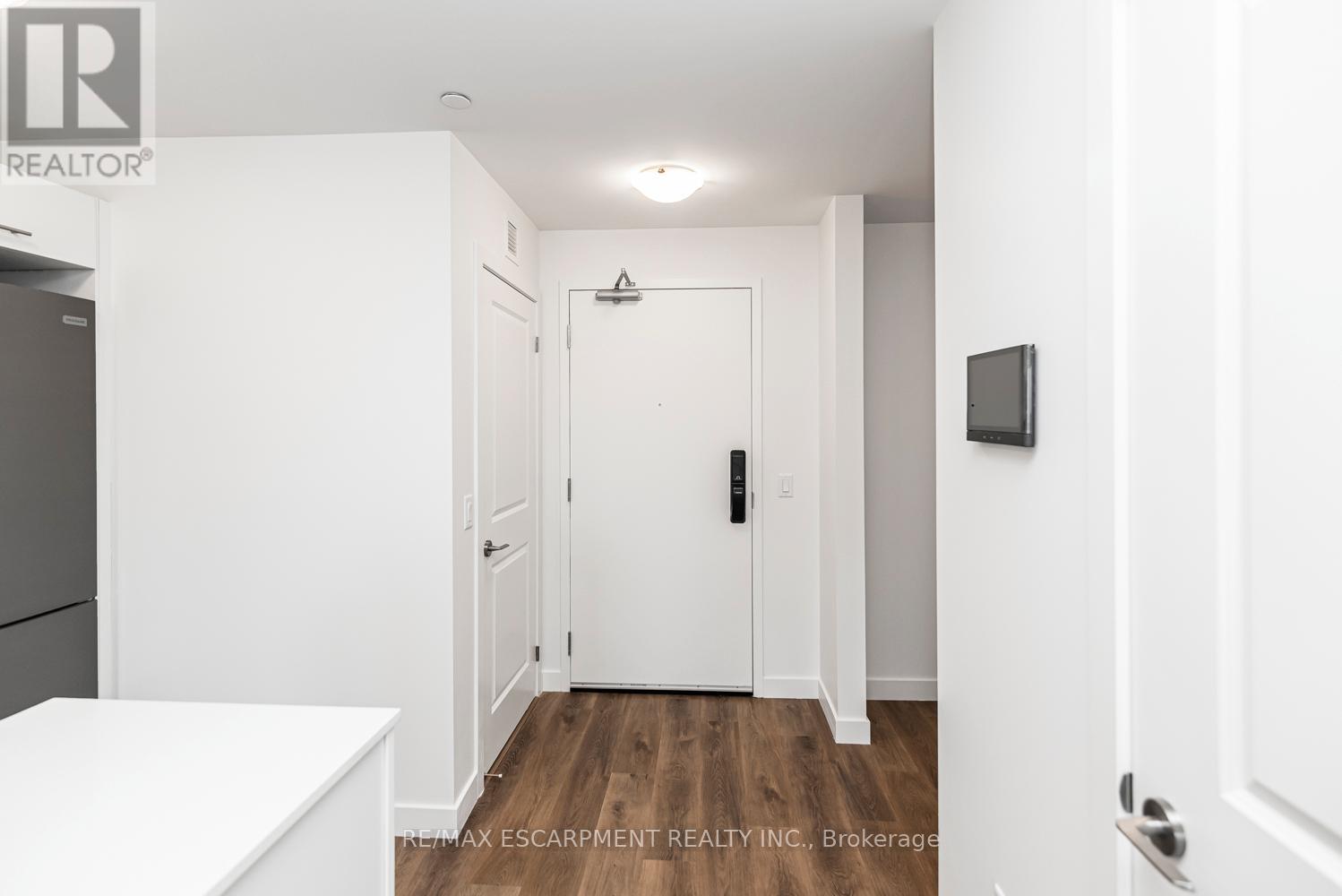 1109 - 461 Green Road, Hamilton, Ontario  L8E 0L5 - Photo 3 - X13047100