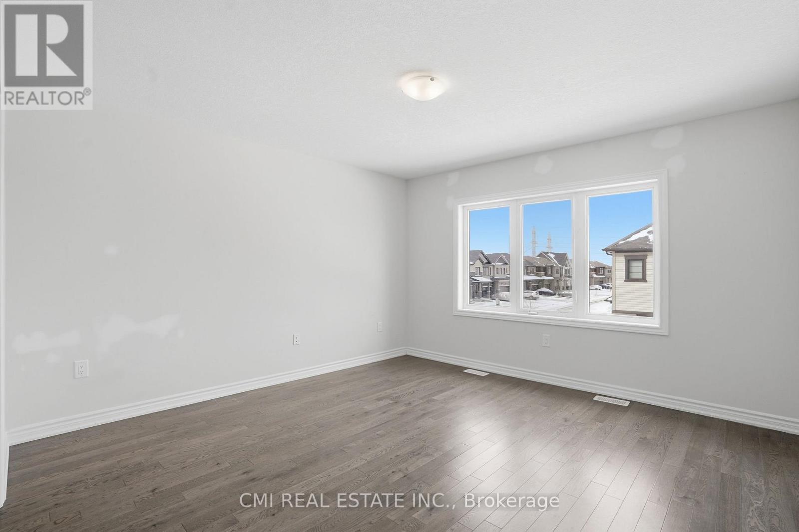 49 Sugar May Avenue, Thorold, Ontario  L2V 0L3 - Photo 20 - X13047154