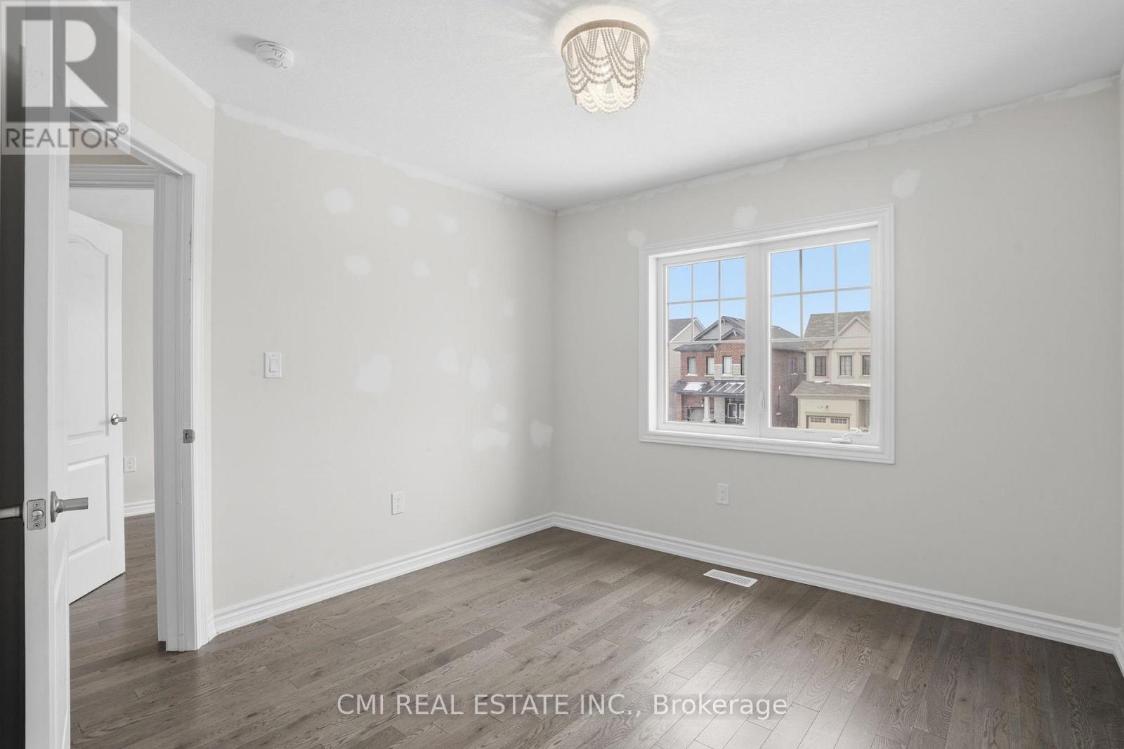 49 Sugar May Avenue, Thorold, Ontario  L2V 0L3 - Photo 24 - X13047154