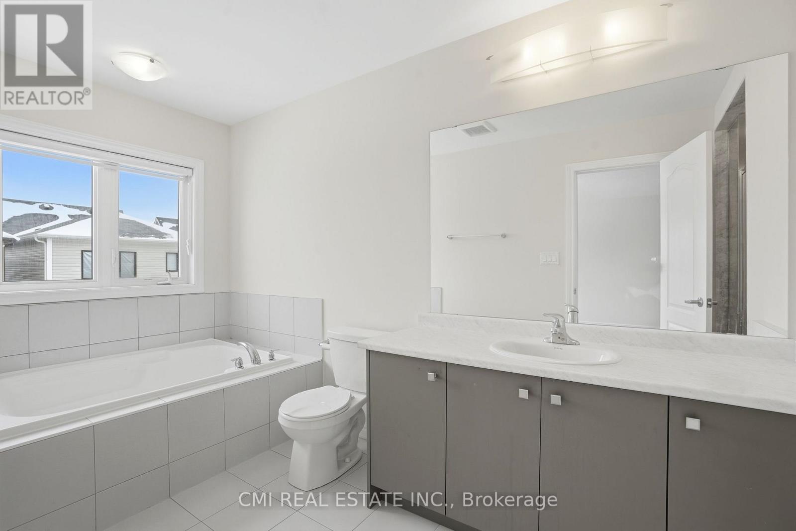 49 Sugar May Avenue, Thorold, Ontario  L2V 0L3 - Photo 30 - X13047154